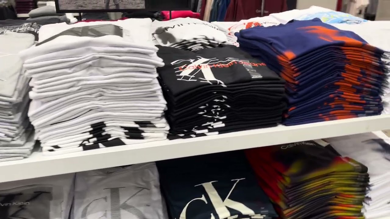 Bên Trong Store CK Tại Mỹ Có Gì? Tham Quan Thực Tế!
