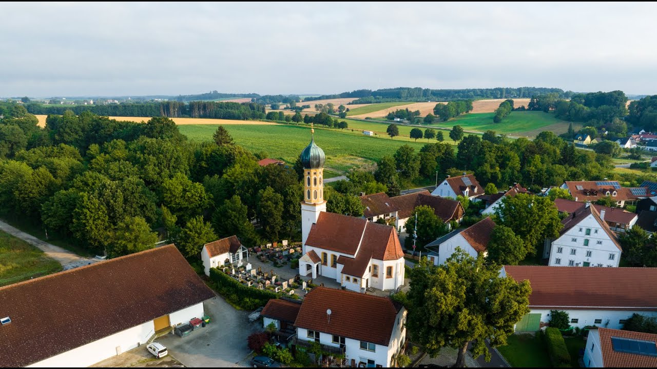 Filialkirche „St. Vitus“ Fahrenzhausen - DER KIRCHENFÜHRER