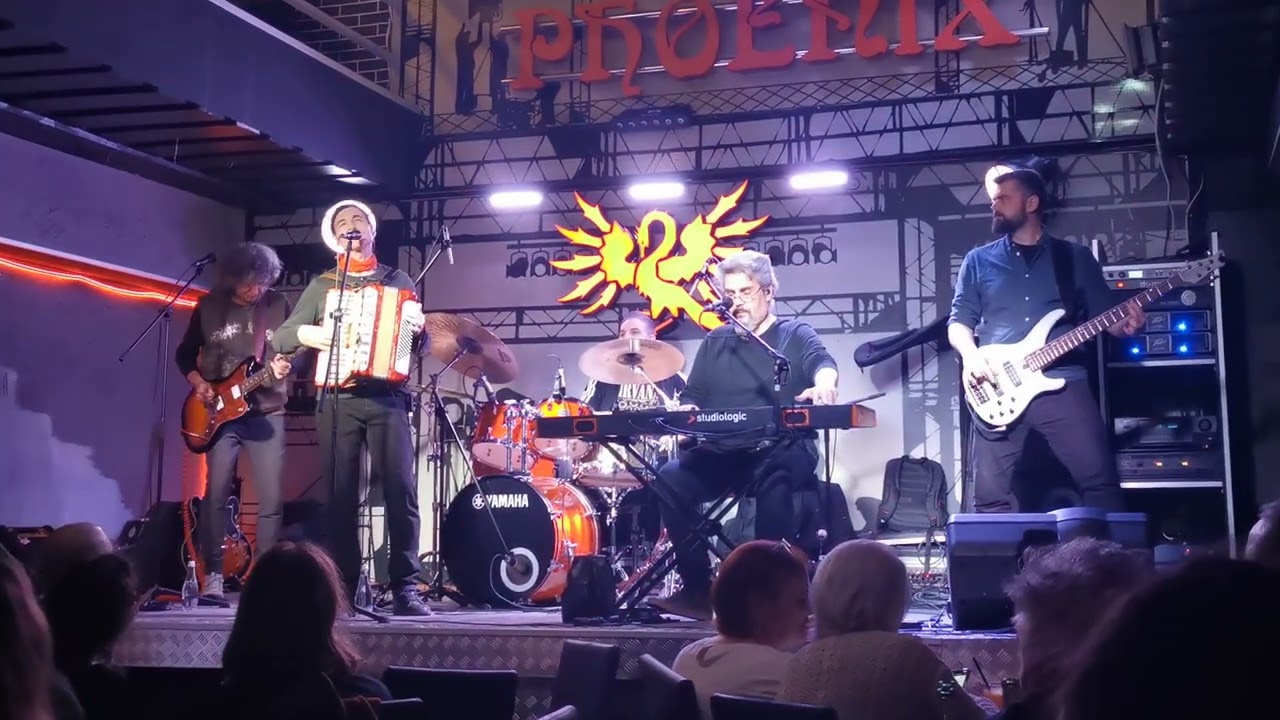Sarmalele Reci - Aurolac (Live @ Phoenix Club 2022)