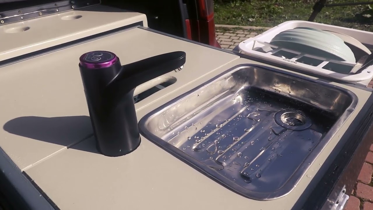 Van Tour Mini Camper Citroen Grand Picasso