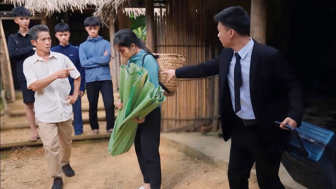 The arduous journey of the poor girl Ly Tu Hoa after being driven out of her home by Don's father.