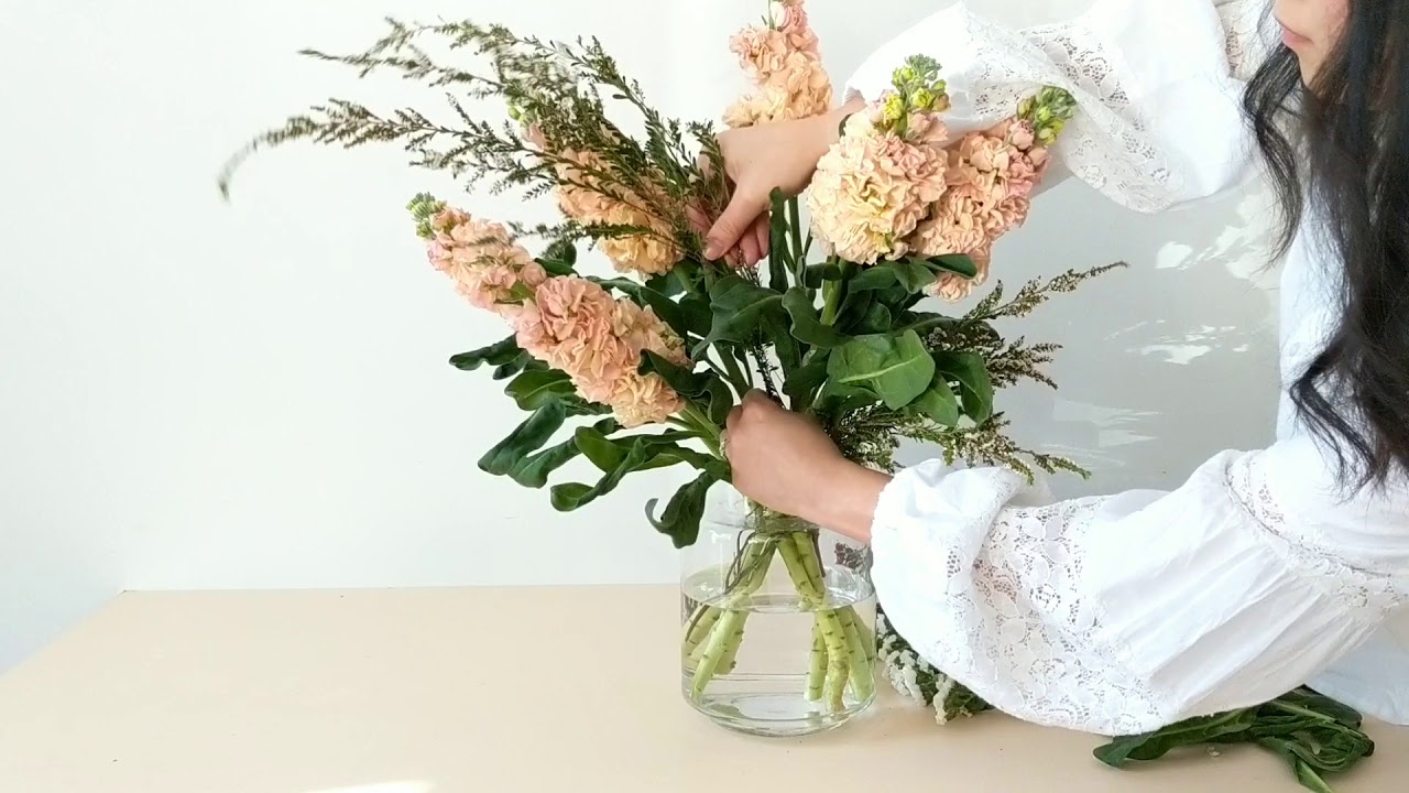 Stocks and statice flower arrangement