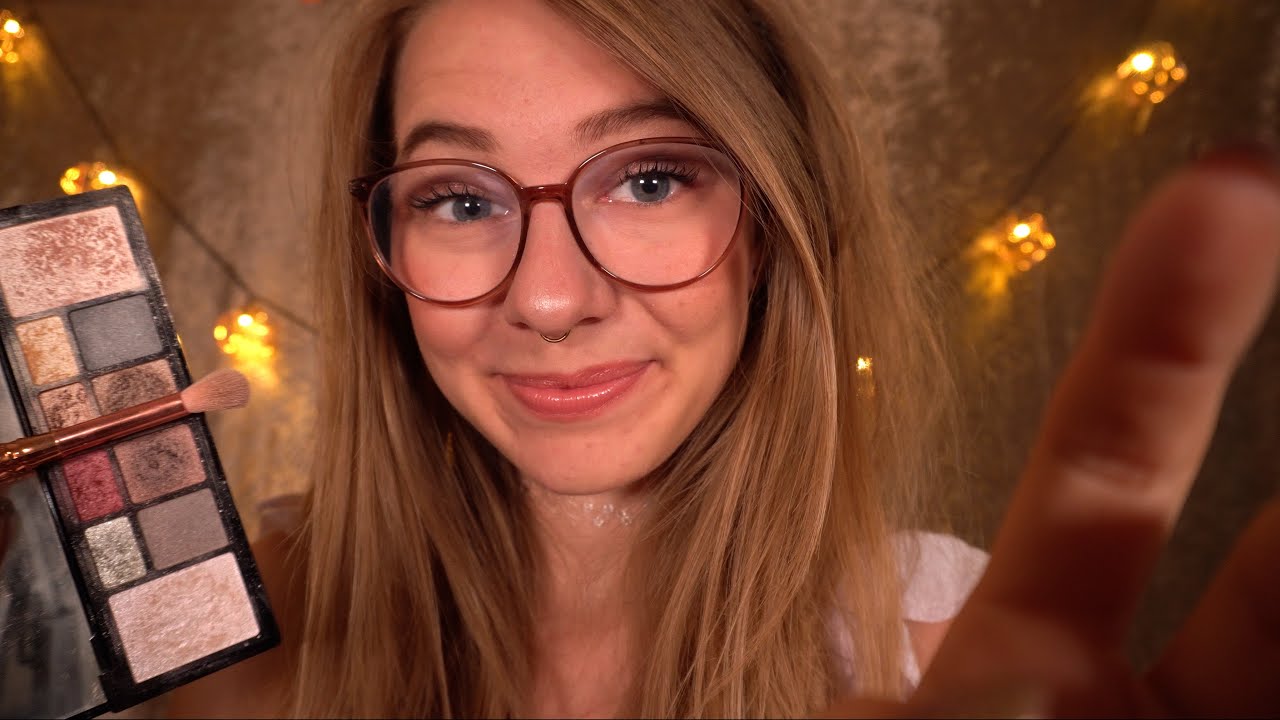 ASMR Lass Dich Von Mir Schminken (Face Touching, Brushing, Personal Attention) | Soph Stardust