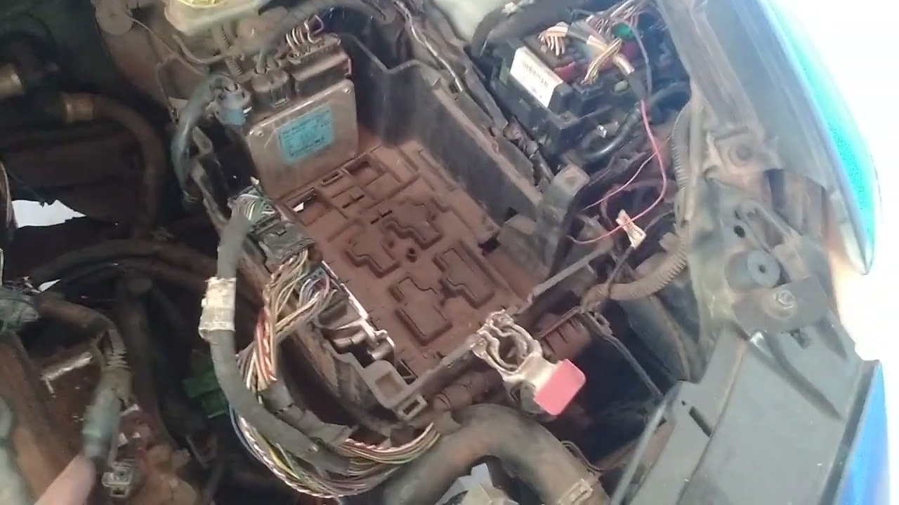 Citroen C3 com defeito nos módulos, BSI e ECU.