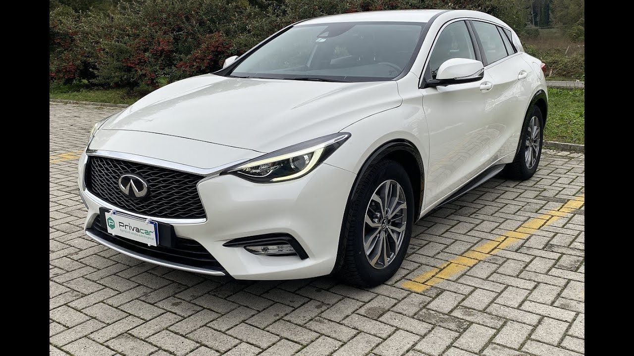 INFINITI Q30 1.5 diesel DCT Business
