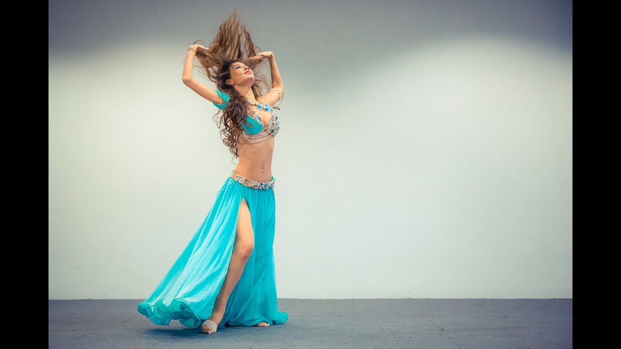 Singapore’s Most Beautiful Bellydancer - Jamila - presents an Emotive & Captivating performance!