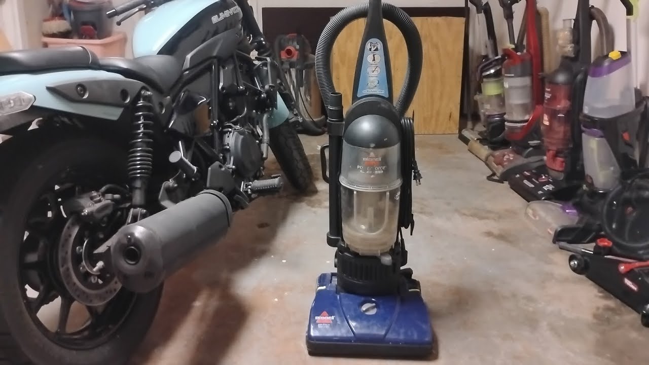 Bissell powerForce Bagless 6583 vacuum cleaner 10 AMPS Motor 