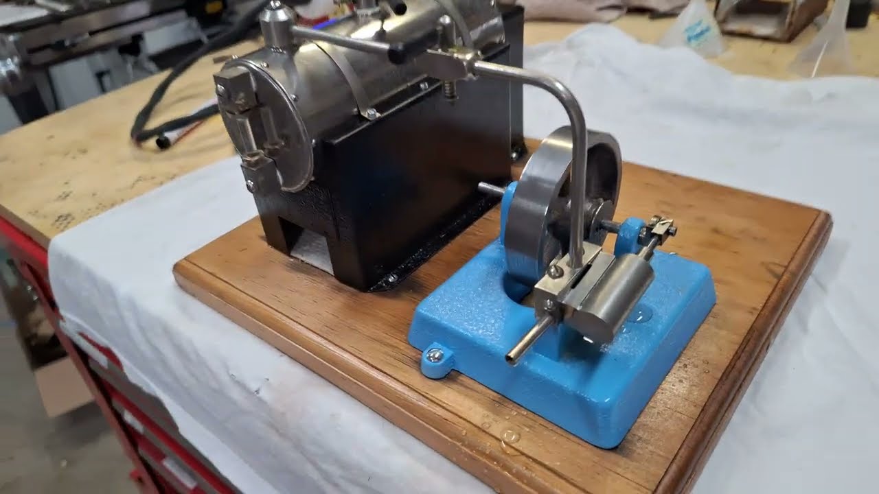 my $5.00 early 1940 Jensen #5 live steam engine, 