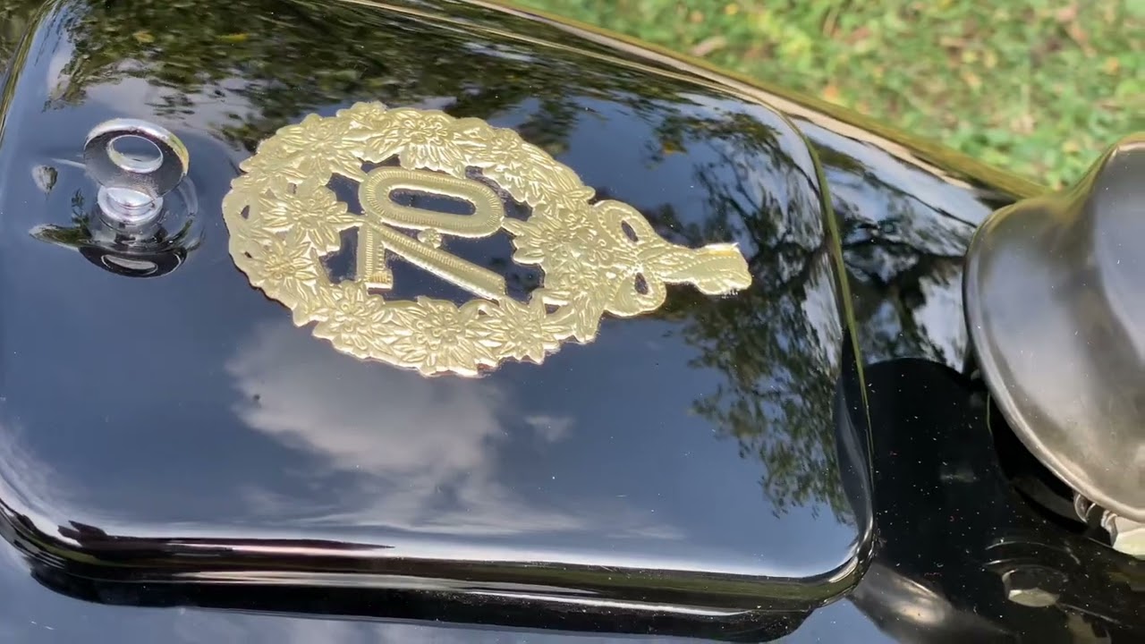 BMW R 67/2  views and sound