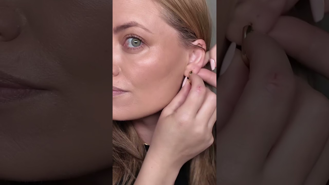 JEWELS chunky gold hoop earrings #chunkygoldhoops #chunkygoldearrings #chunkygoldhoopearrings