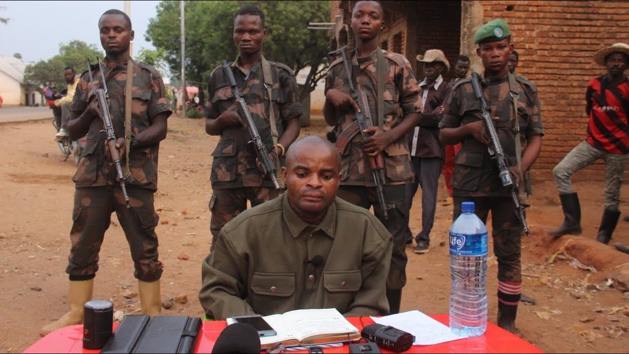 Sud-Kivu : Wazalendo wajibu mastaki ya wakili Moïse Nyarugabo kwao na kwa FARDC .