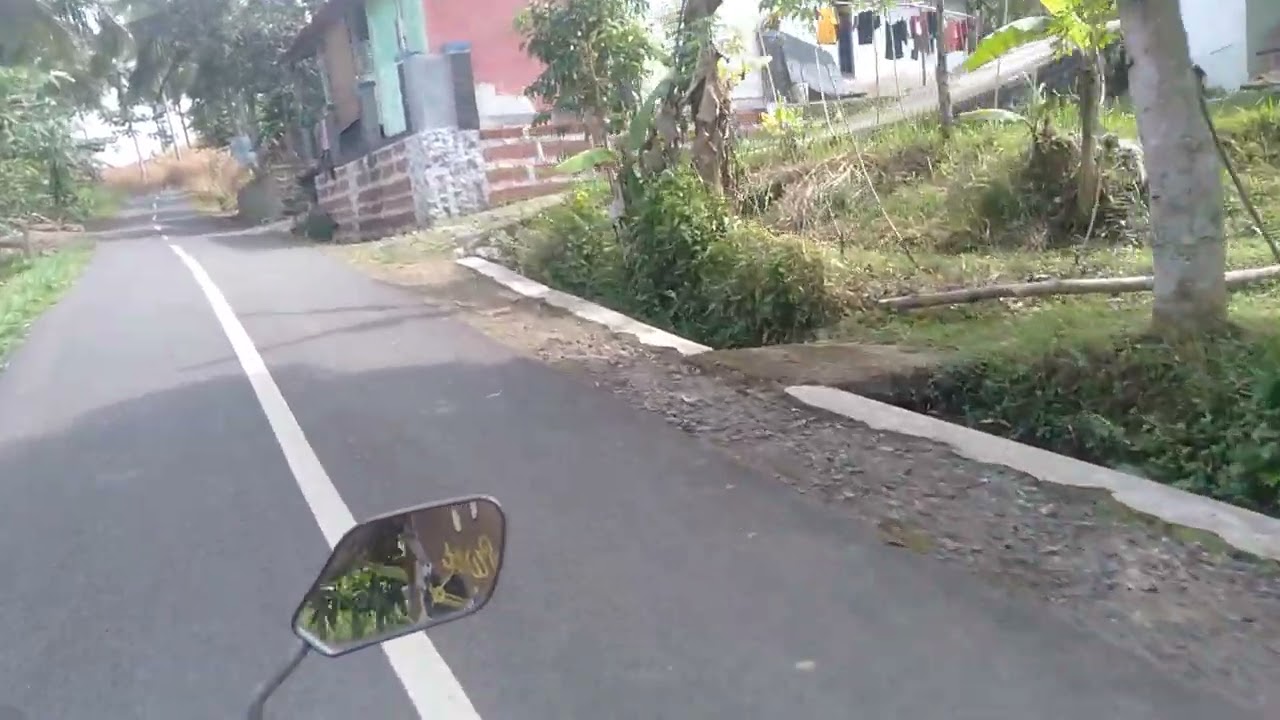 Menikmati keindahan alam Panawangan Ciamis #suasanapedesaan # (@NaahSanaah_ob7ys )