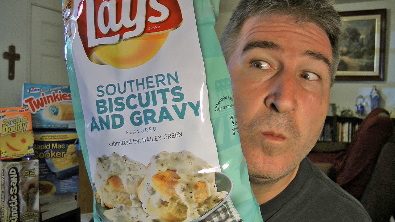 Lays Southern Biscuits And Gravy Flavor Chips REVIEW (Do Us A Flavor 2015)