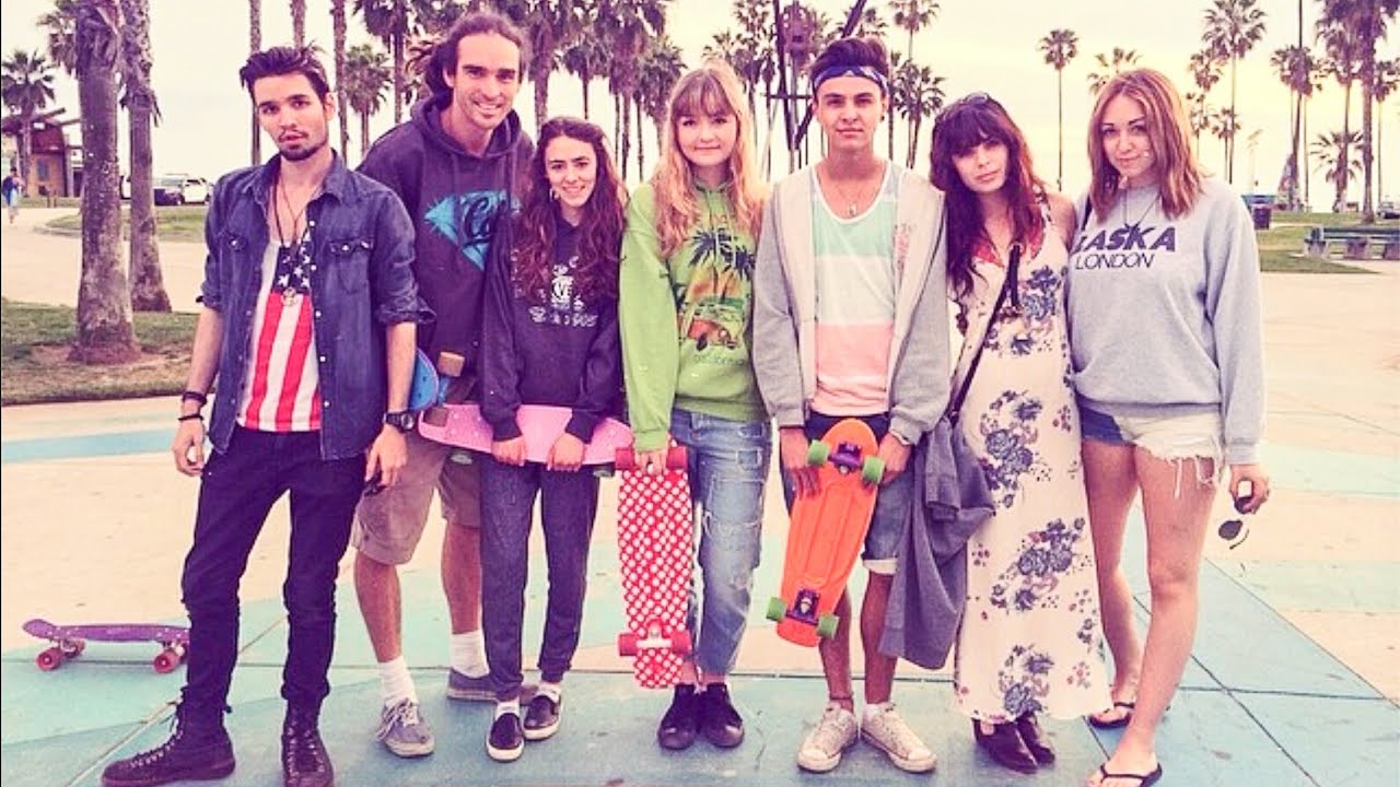 FUN AT VENICE BEACH