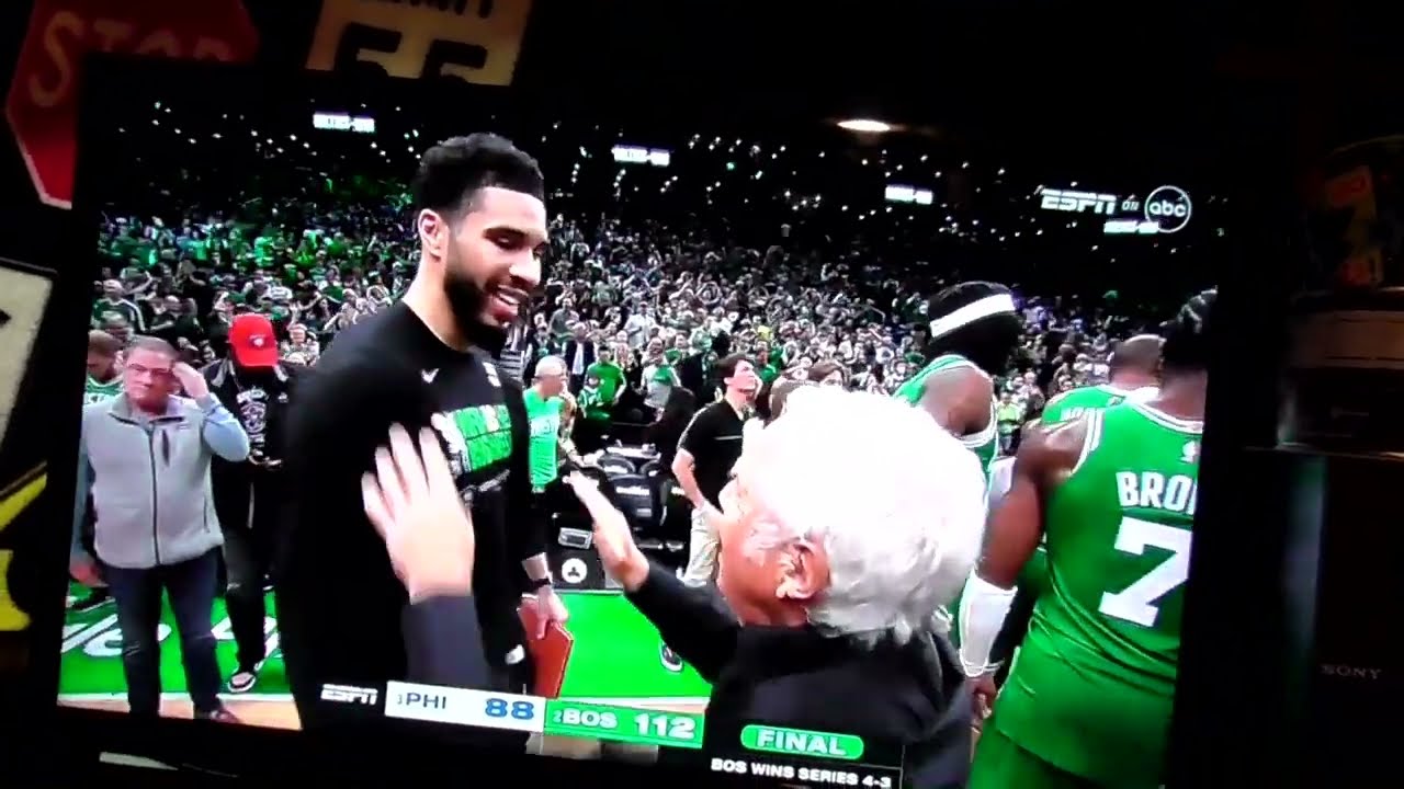 Watch the 76ers Choke with LARDLOGO