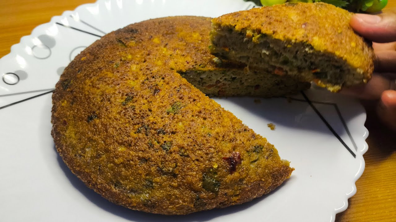 रात की बची हुई रोटी से बनाए अंडा रोटी कबाब केक||Egg roti kabab cake 