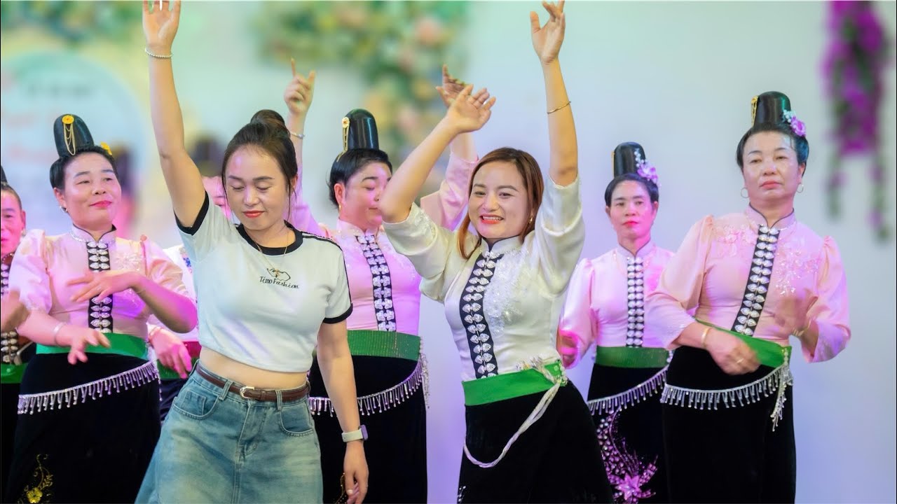 NHẠC SÀN TÂY BẮC - CHỊ EM NHẢY QUÁ CĂNG TAI ĐÁM CƯỚI -  CÔ DÂU QUỲNH ĐIỆP & CHÚ RỂ HOÀNG KIM