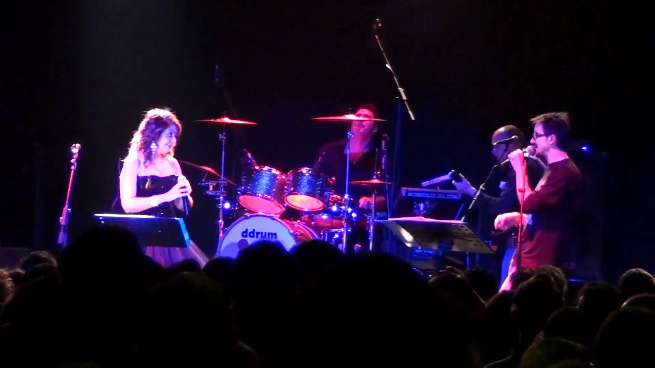Cristina D'Avena Gem Boy -  David gnomo LIVE @Alcatraz Milano - 18/12/2010