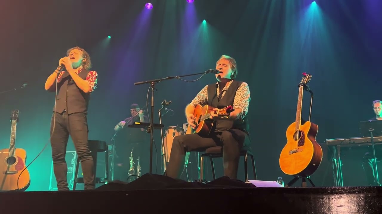 Simon and Garfunkel by Syb vd Ploeg & Maarten Peters.