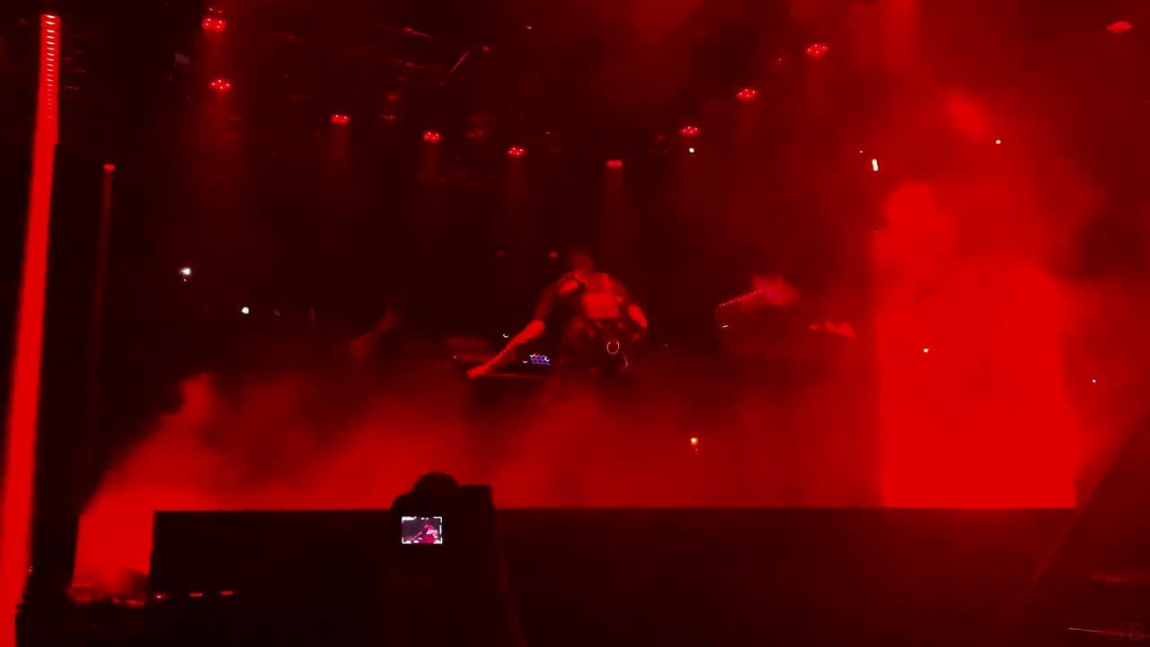 Nine Inch Nails - She's Gone Away - Live @ Centre Bell -  Montreal, QC - Feb 16 2026