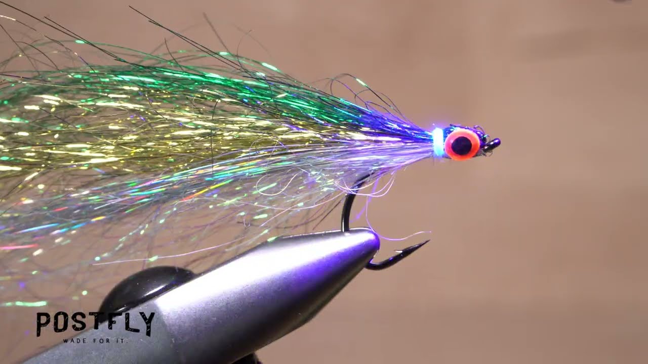 Easy, Effective Baitfish Pattern: Tying the Los Roques Baitfish!