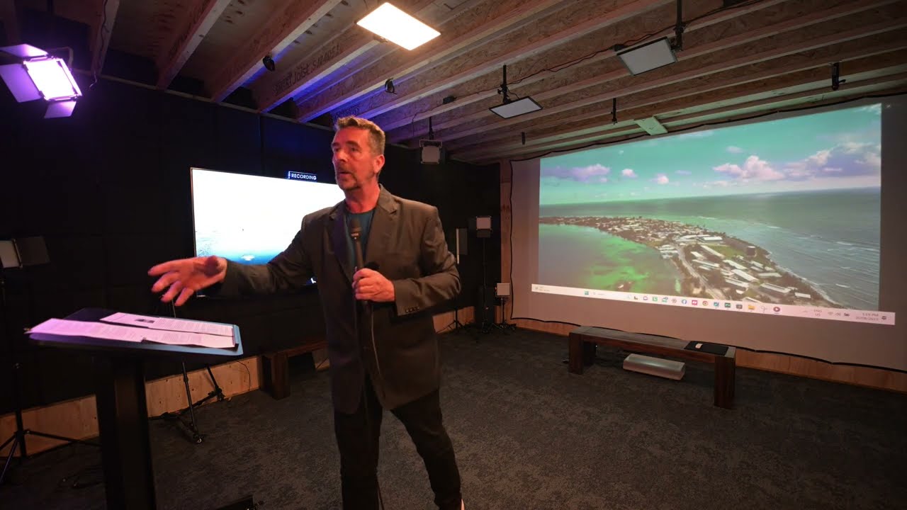 Climate Change with Dave Lonergan     EARTH ON FIRE 2023 : The Marshall Islands . Pacific Region.