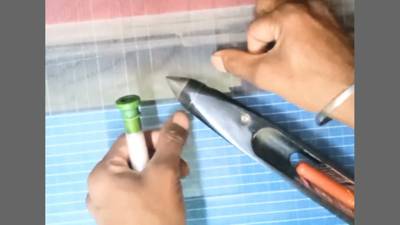 Warp thread Cut Problem in Power Loom due to shuttle   