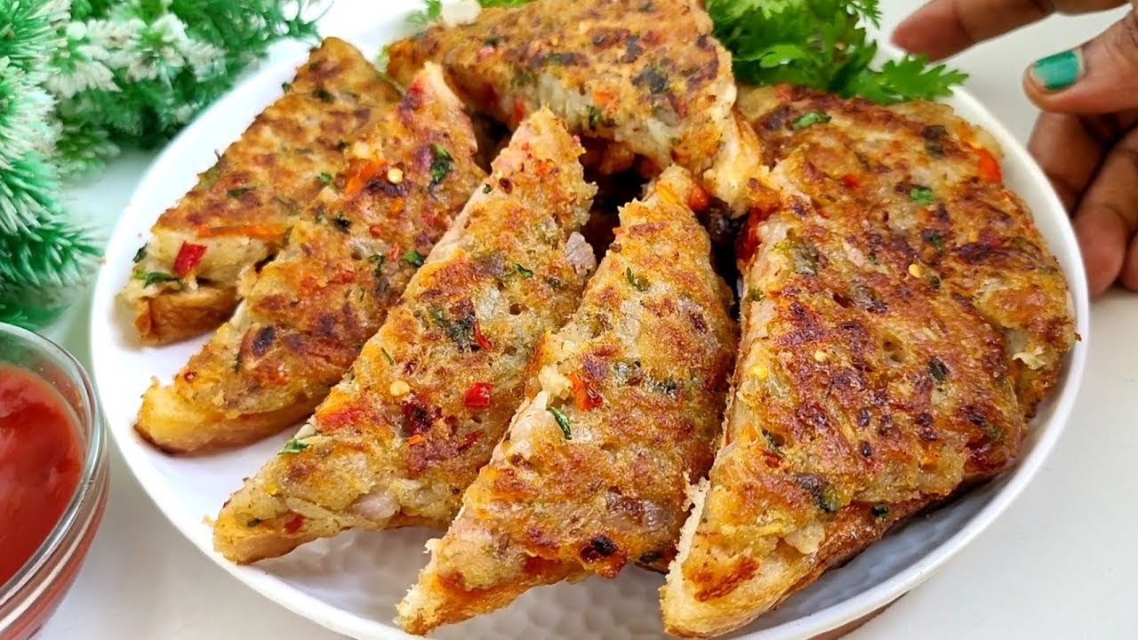 ब्रेड के उपर सुजी का घोल डालकर इतनी टेस्टी रेसिपी नहीं बनाई तो बोहोत पछताओगे #recipe #breakfast