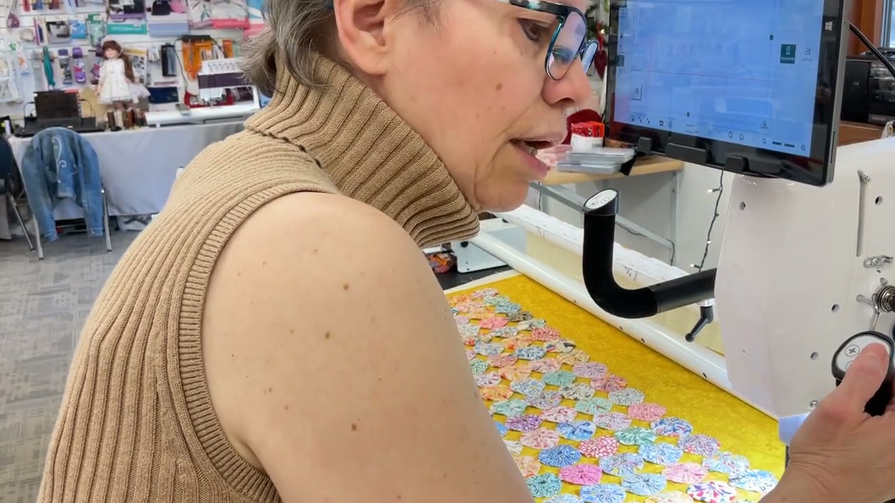 Quilting yo-yo quilt