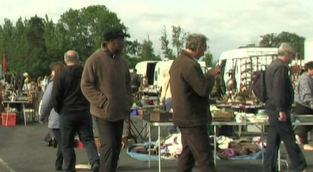 Donington Antiques Market - Arthur Swallow Fairs