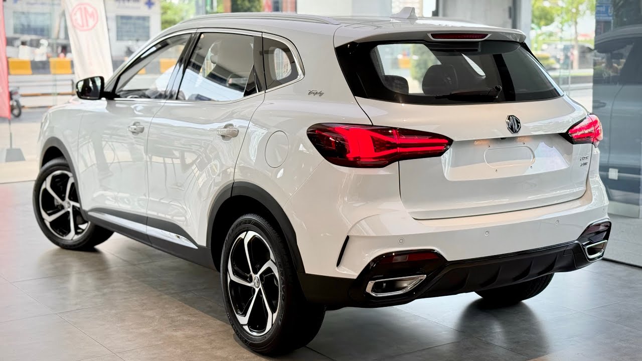 2025 MG HS Trophy - 1.5L Turbo Luxury SUV | Interior And Exterior