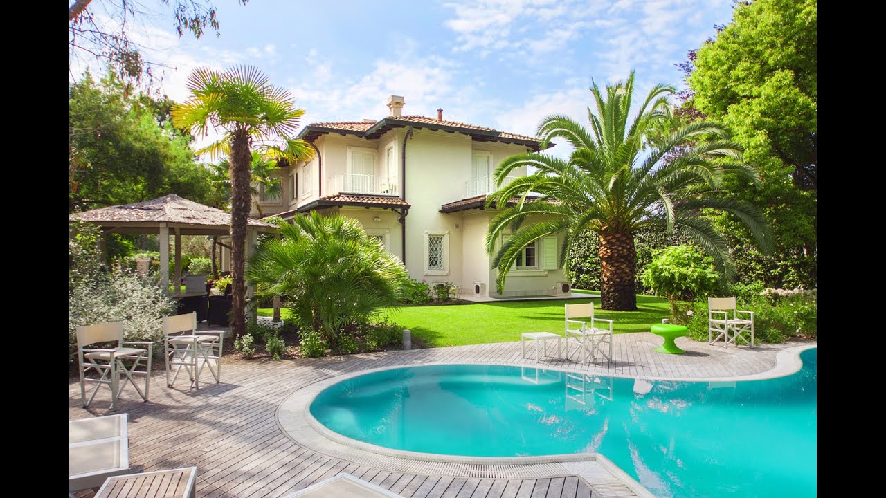 FORTE DEI MARMI - ELEGANTE VILLA CON PISCINA