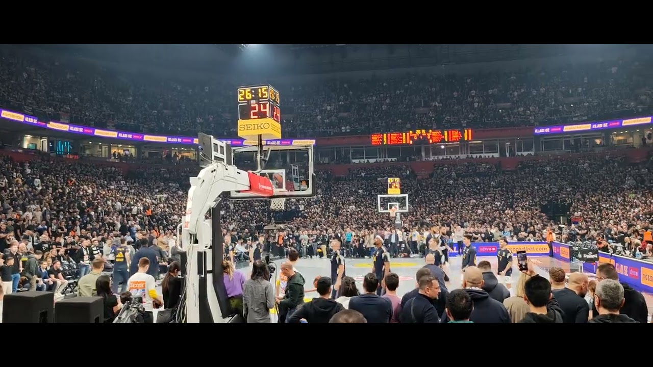 Partizan - Real: Topli doček igračima Reala