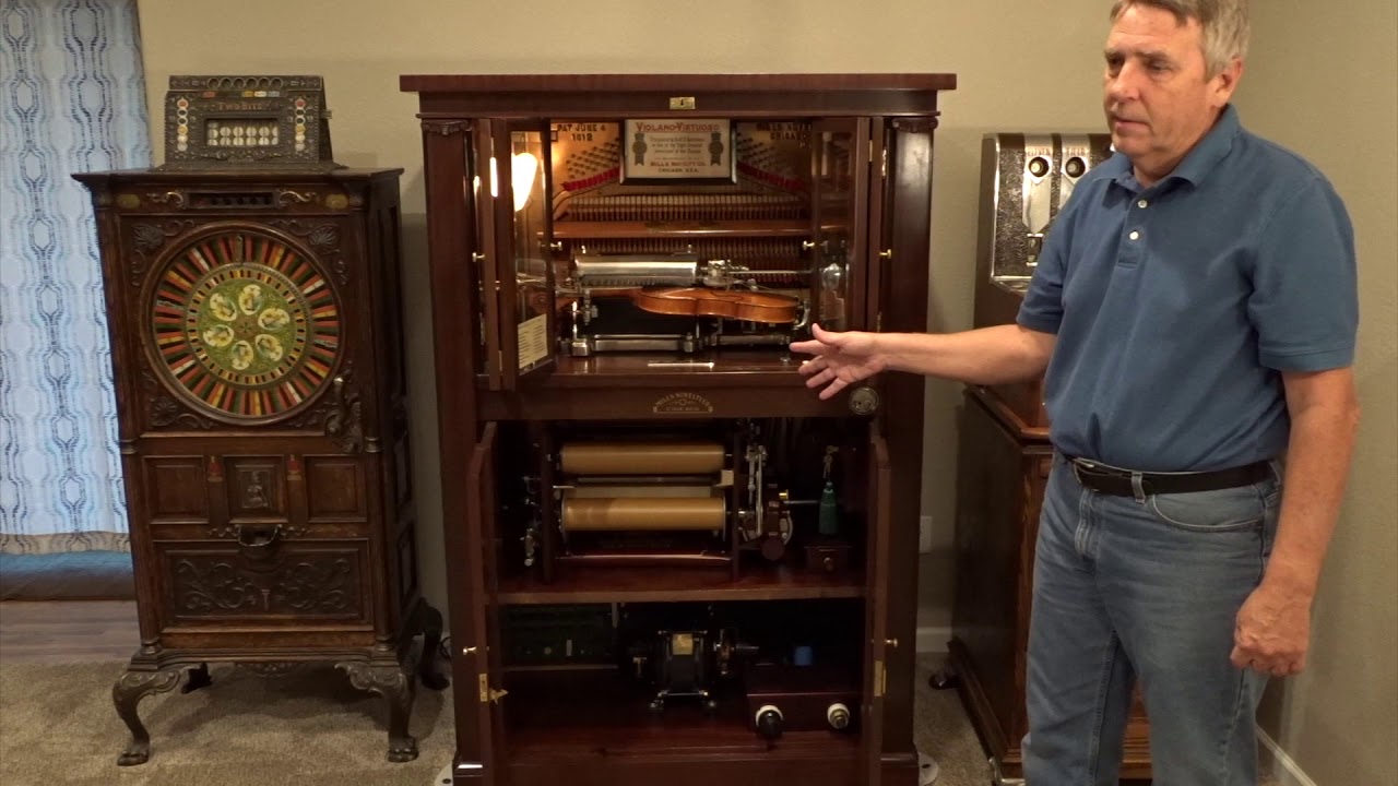 Mills Violano Virtuoso. A machine that plays the piano and violin at the same time.