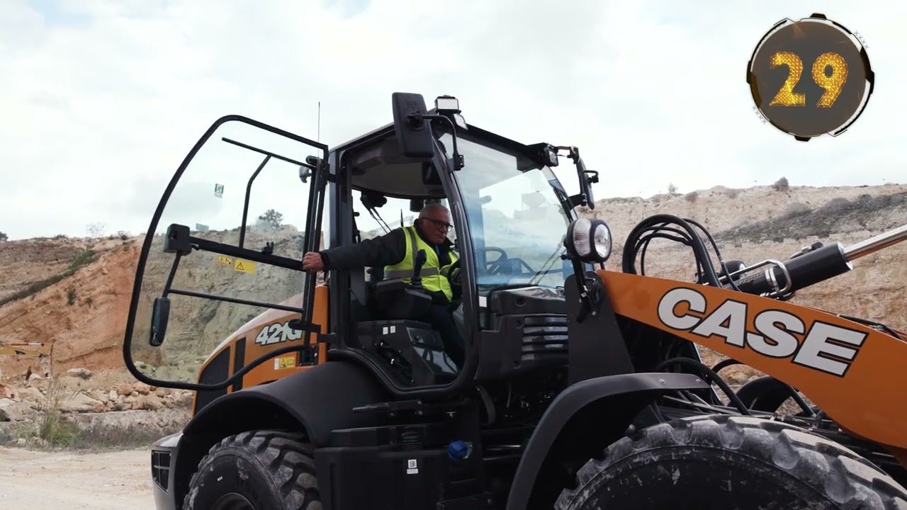 Watch the CASE 421G in action
