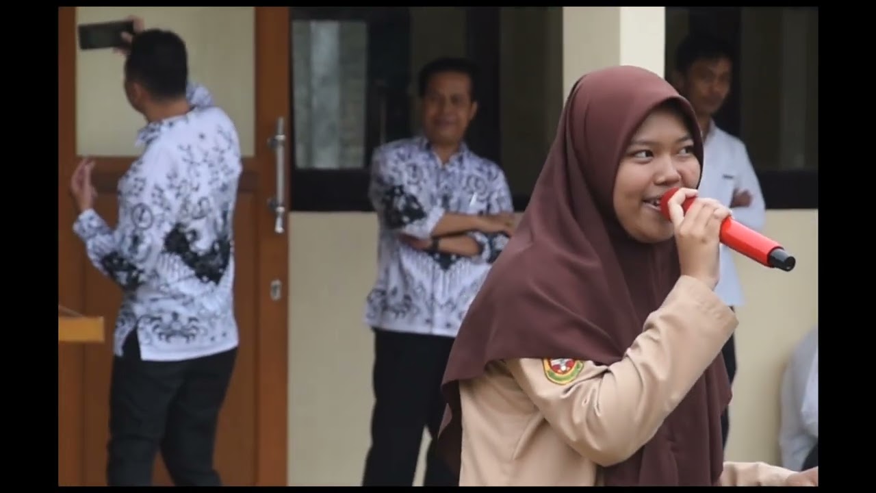 PERINGATAN HUT PGRI KE 77 DAN HARI GURU NASIONAL 2022