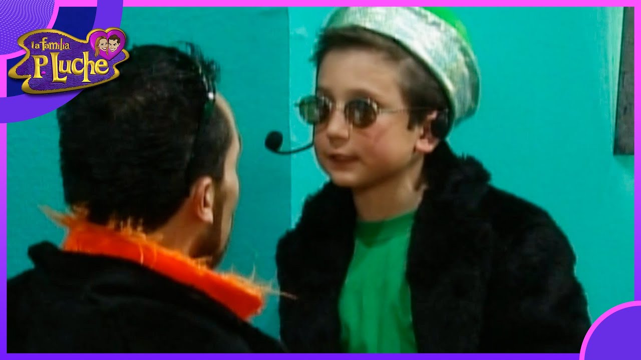 Ludoviquito es el cadenero de la fiesta de Bibi | La Familia PLuche 3/4 | C-23