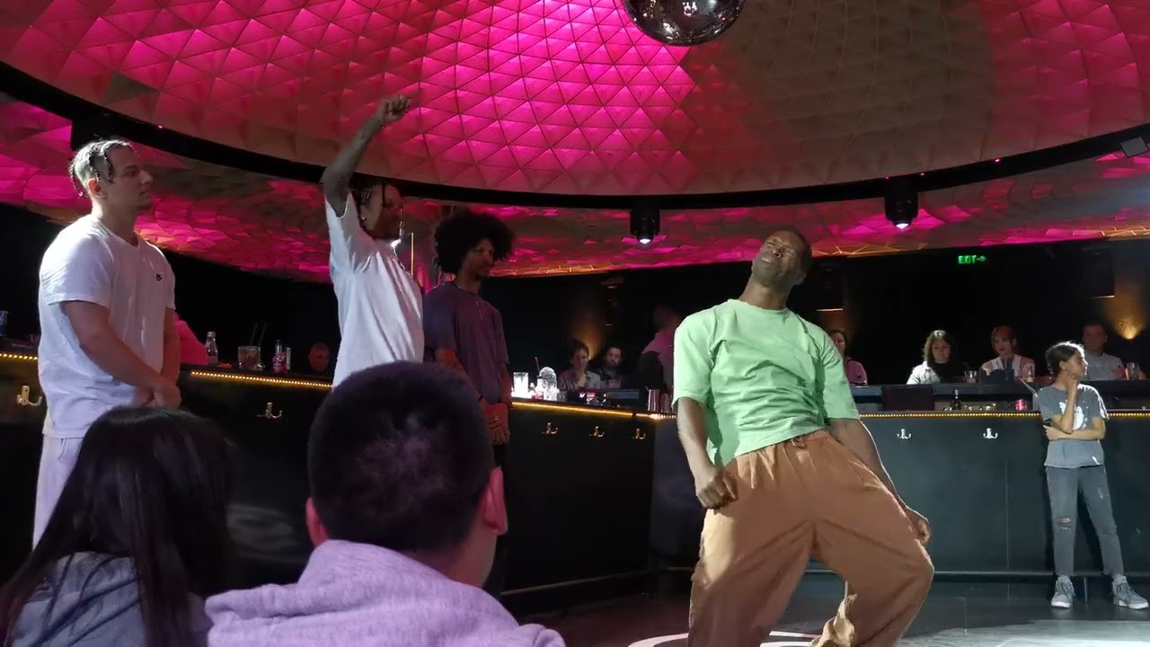 Les Twins Remi Toin PM Club Sofia 18.11.22 Open Cypher feeling is everything