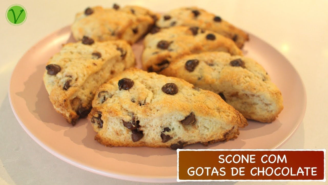 SCONES COM GOTAS DE CHOCOLATE VEGANO (SEM LEITE DE VACA/SEM OVO) 