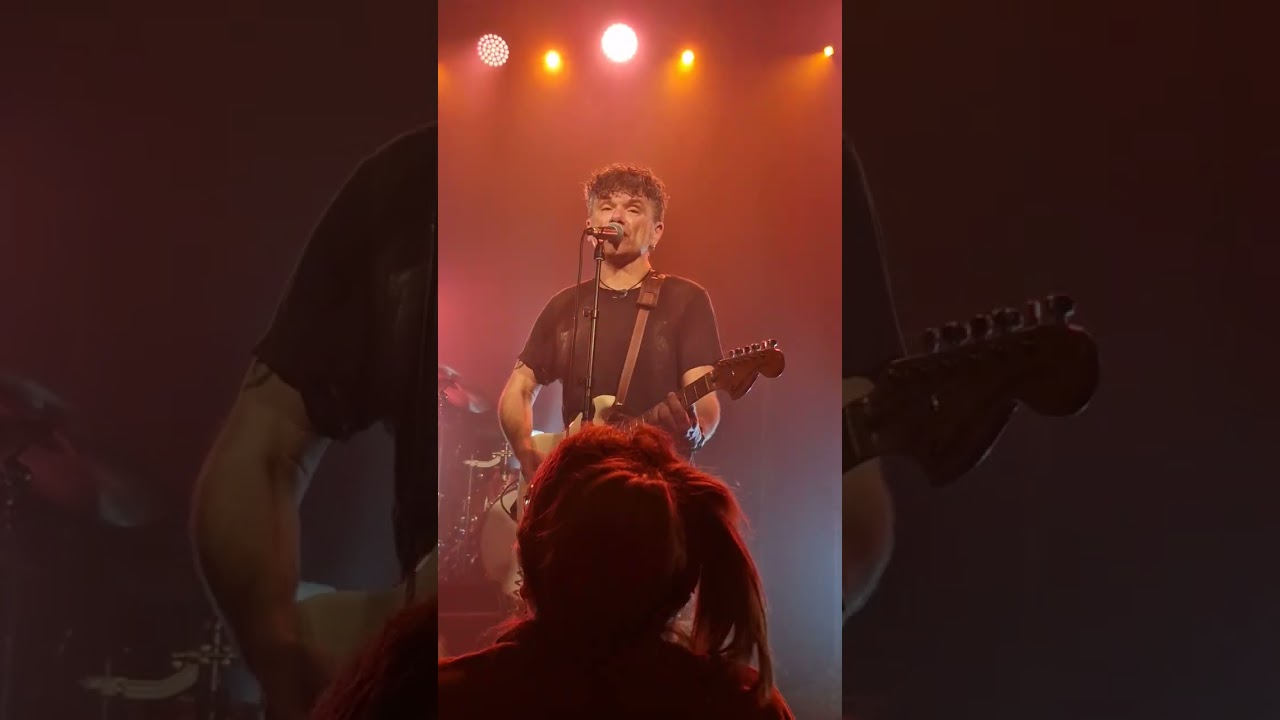 EIFFEL - La chanson trouée (live Riom 12-12-2025)