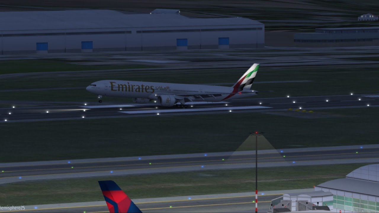 Watching Metal Birds | World of Airports Gameplay 
