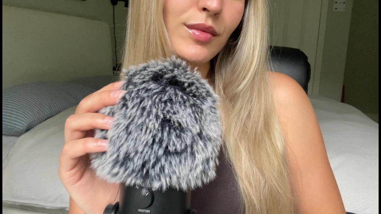 ASMR | Scalp inspection | &ldquo;let me just check&rdquo;, fluffy mic, invisible scratching |
