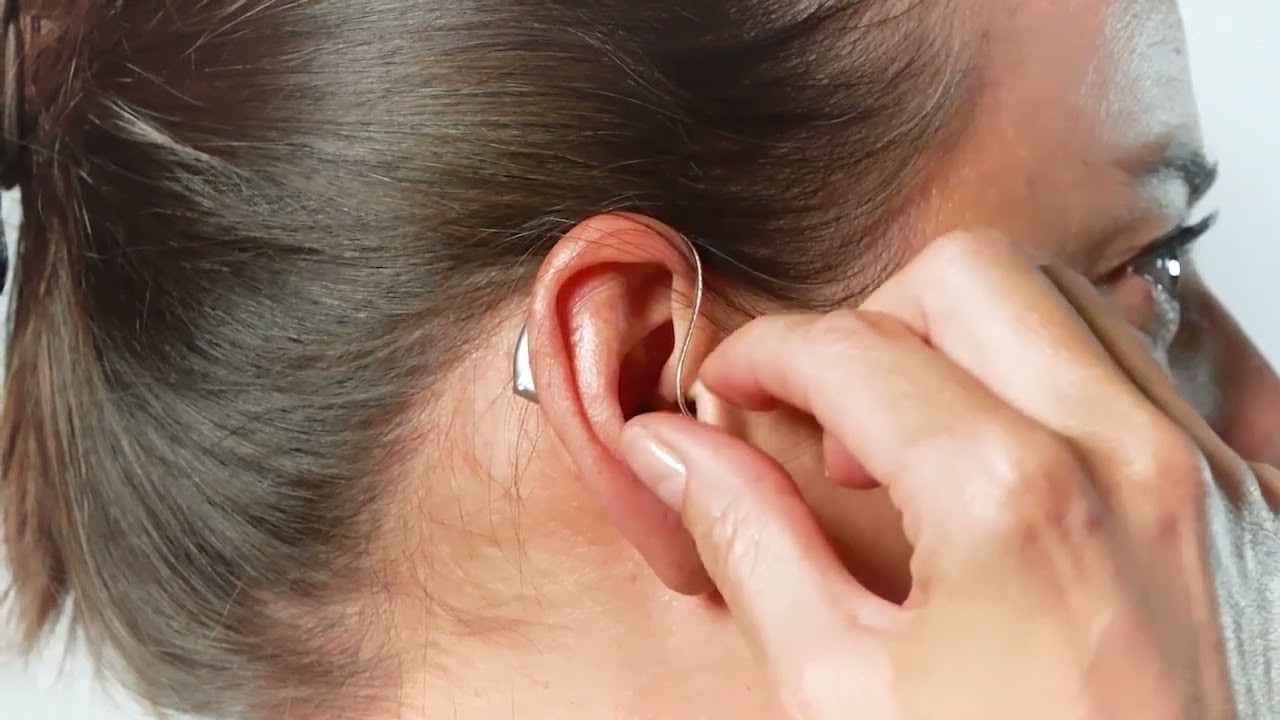How to put on Aud&eacute;o Lumity