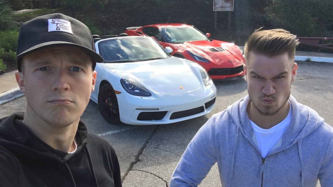 Porsche 718 Boxster vs Z06: Race To Palm Springs