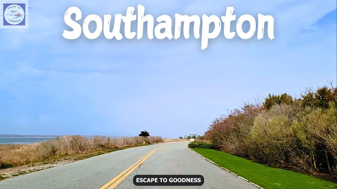Long Island Rich Neighborhood - Southampton - NY - 4K Drive