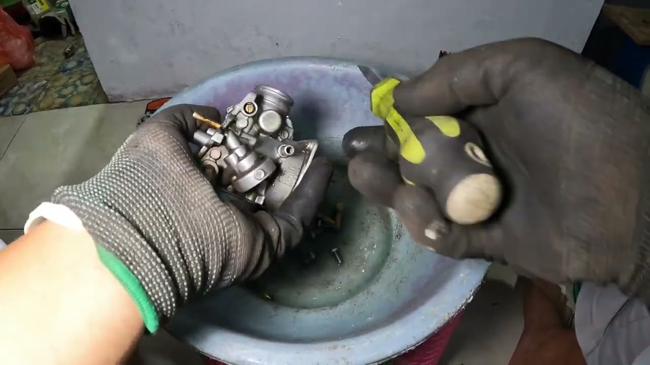 cara bongkar pasang karburator piaggio zip dengan sangat detail