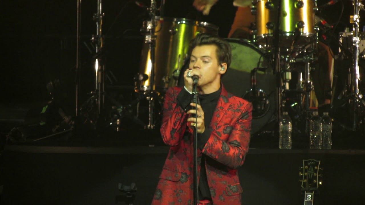 Harry Styles Live on Tour: Story of My Life Radio City 9/28/2017