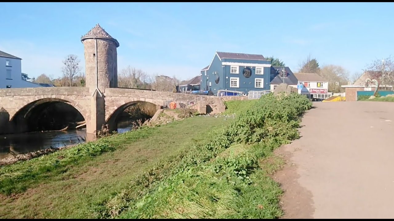 Walking through Monnow Street, Chippenham field and Vauxhall fields - 21st November 2025 - Monmouth