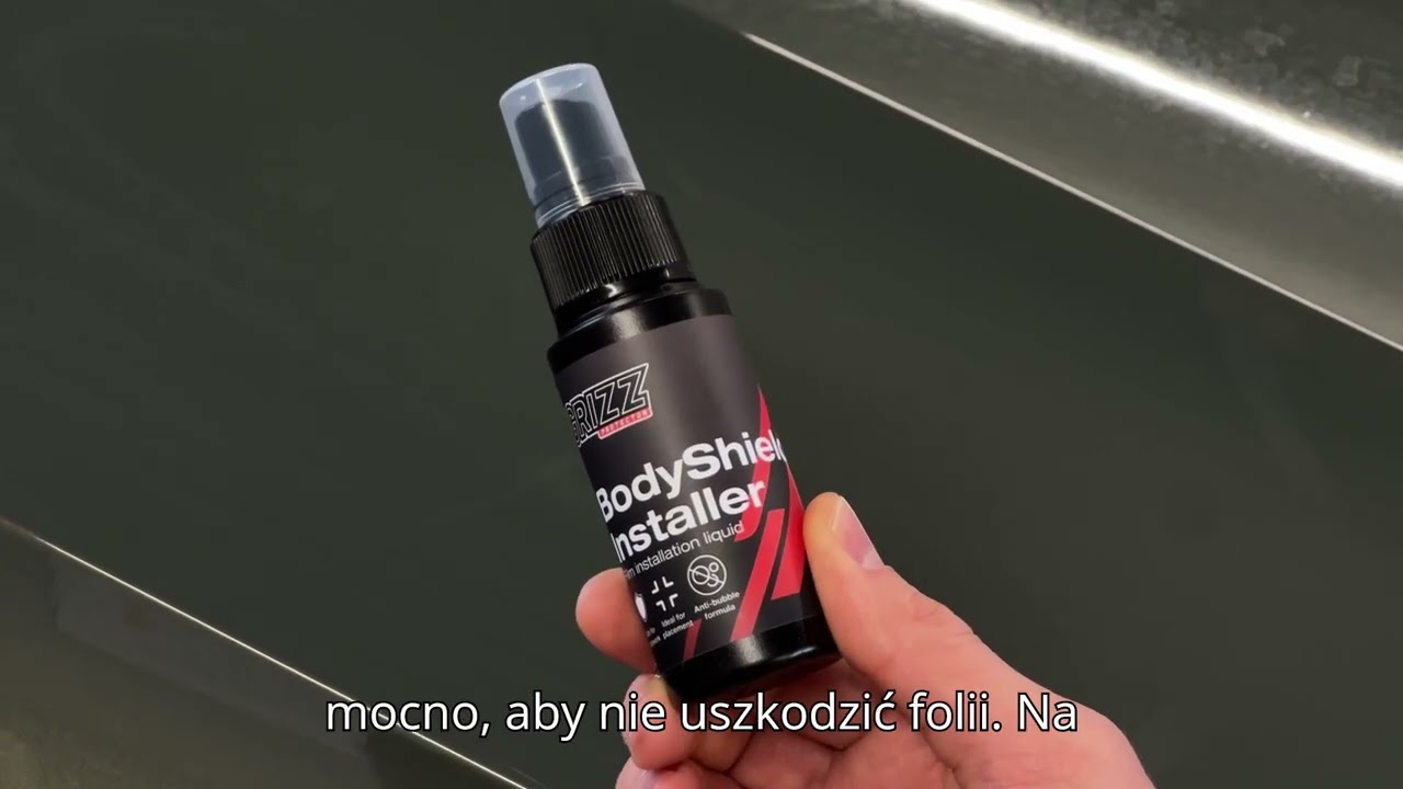 Jak zamontować folię Grizz BodyShield na progi w samochodzie?