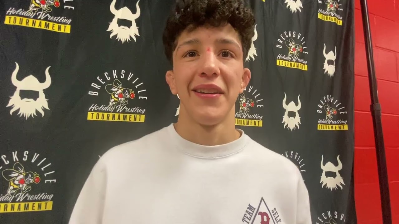 Пол Руис одержал убедительную победу в четвертьфинале турнира Brecksville Holiday Tournament 2025...